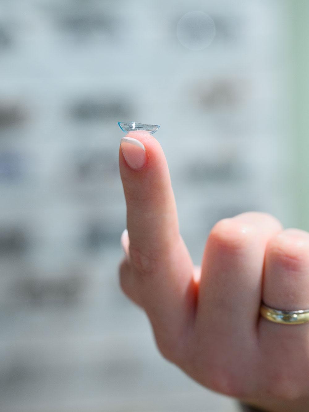 augenoptik blank kontaktlinsen